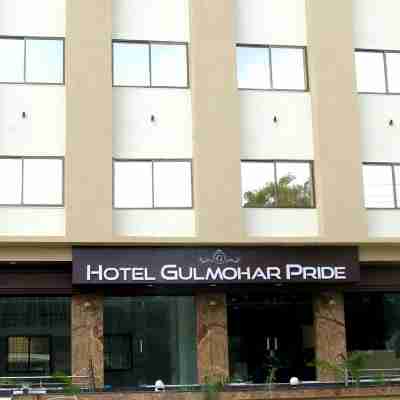 Hotel Gulmohar Pride Hotel Exterior