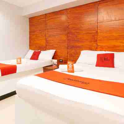 RedDoorz at Homa Resort Hotel Rooms