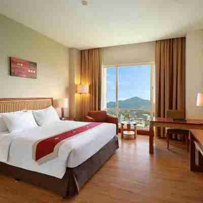 Swiss-Belhotel Maleosan Manado Rooms