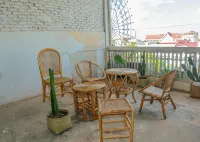 Petit Espace Boutique Hostel - Hostels