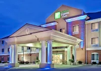 Holiday Inn Express & Suites Urbana-Champaign (U of I Area)