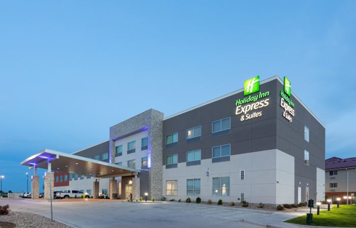 Holiday Inn Express & Suites FIRESTONE - LONGMONT by IHG