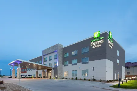 Holiday Inn Express & Suites Firestone - Longmont Отели в г. Файерстон