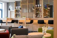 Holiday Inn Express FULDA by IHG - bar