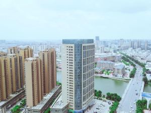 Orange Hotel (Suqian Baolong Plaza)