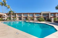 Best Western Phoenix Goodyear Inn - Cho phép mang theo thú cưng