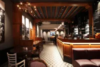 Hotel Van Belle - Quầy Bar
