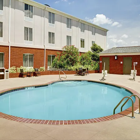 Holiday Inn Express & Suites AUBURN - UNIVERSITY AREA by IHG
