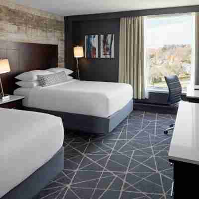 Delta Hotels Sherbrooke Conference Centre Rooms