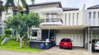 Kota Baru Parahyangan 17 House with Private Pool Near Ikea Các khách sạn ở Padalarang