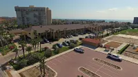Ramada by Wyndham & Suites South Padre Island - Motels