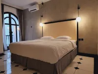 Hotel Botan Hotels in Prambanan