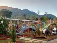 Wisata Sunrise Hill Gedong Songo Bandungan Hotel di Ungaran
