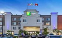 Holiday Inn Express & Suites Tacoma