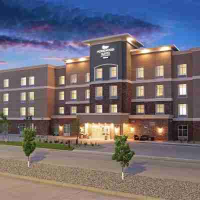 Homewood Suites by Hilton Fargo Hotel Exterior