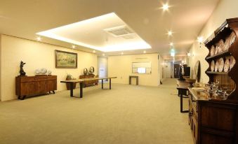 Yangsan Time Square Hotel - Housity
