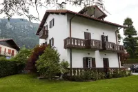 Lo Chalet Các khách sạn gần Parrocchia Delle Fiorine