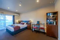 Halfway Motel - Wi-Fi