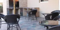 1st Class Manor B&B