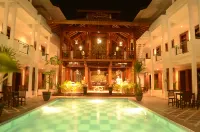 Mirabell Hotel & Convention Hall Hotels in Kepanjen