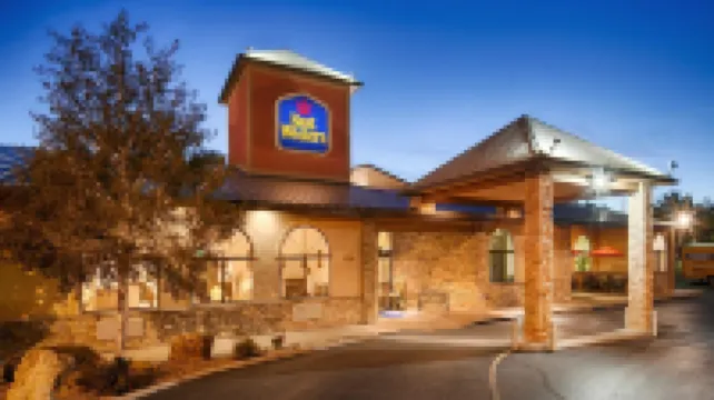 Best Western Grande River Inn  Suites