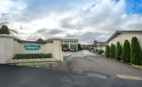 Amber Court Motel Hotels near Mt Taranaki Lookout