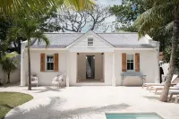 Conch Shell Harbour Island 5 Bedroom Home Hotels in 