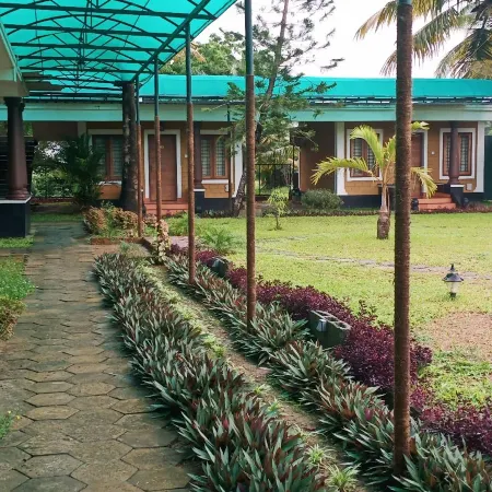 Pearlspot Hotel