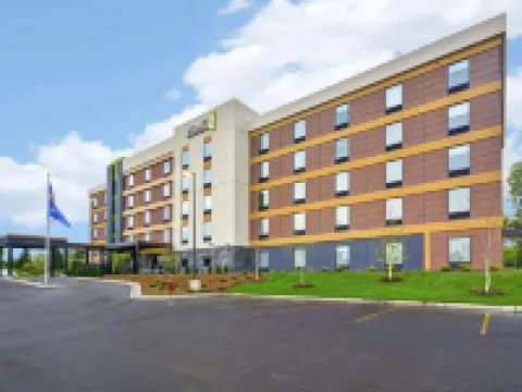 Home2 Suites by Hilton Minneapolis-Eden Prairie Hotels in Minnetonka