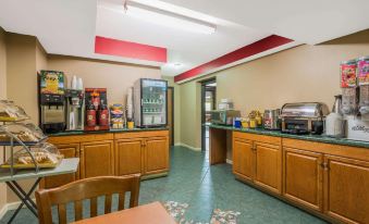 Quality Inn & Suites Louisville East