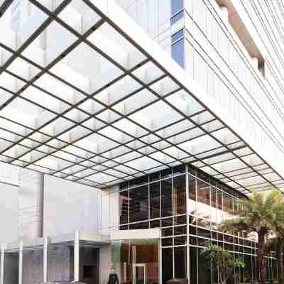 Four Seasons Hotel Mumbai Hotel Exterior