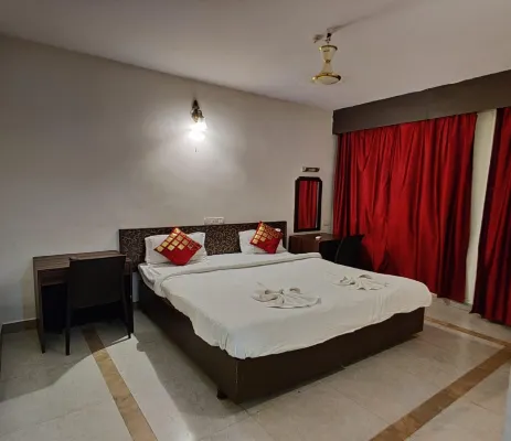 Hotel Colva Plaza Hotels in Mulgao