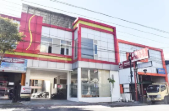 RedDoorz Near Alun Alun Wonosobo