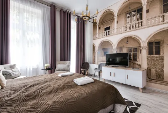 Z14 精品住宅公寓 - 克拉特夫老鎮