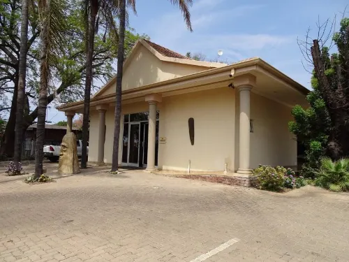 Ya Rena Guest House Hotels in Southern