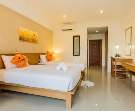 ห้องสแตนดาร์ด เตียงแฝด (ขึ้นลงโดยใช้บันได)