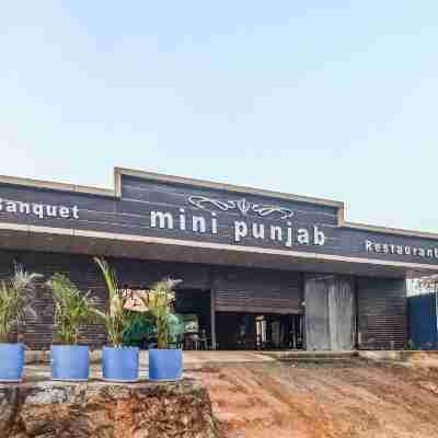 Hotel O Mini Punjab Hills Hotel Exterior
