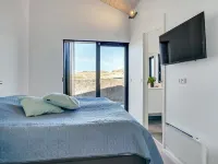 "Aiko" - 50m from the Sea