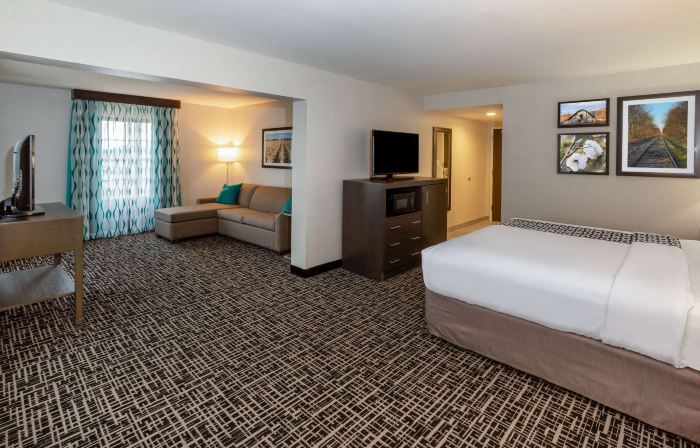 La Quinta Inn & Suites by Wyndham Jonesboro
