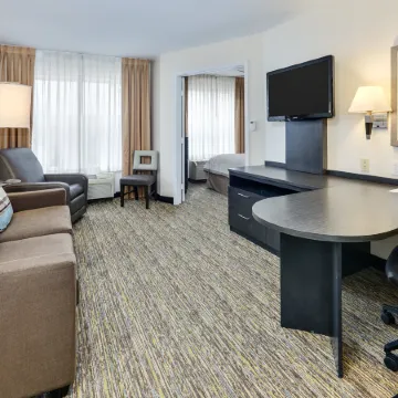 Candlewood Suites DALLAS MARKET CNTR-LOVE FIELD by IHG
