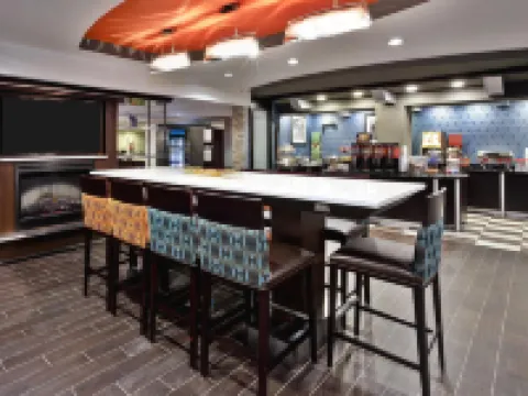 ハンプトン・イン ボウイ ボウイーのホテル