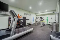 Best Western Plus Renton Inn - Gym