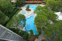 Hotel Bristol Buja - 5-Star