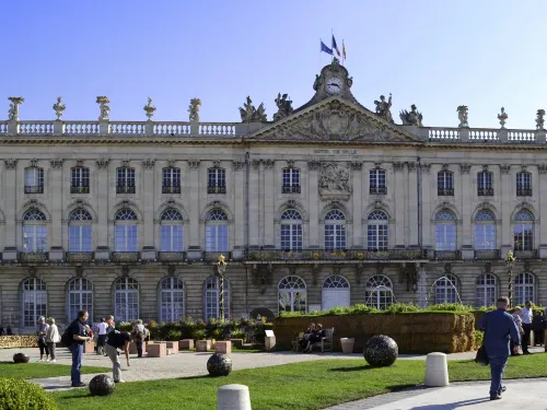 greet Hotel Nancy Sud Hôtels à : Houdémont