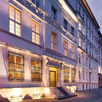 Art'Otel Berlin Mitte, by Park Plaza