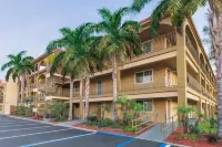 Best Western San Diego/Miramar Hotel Hotels in Miramar / Kearny Mesa