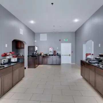 Best Western Plus the Inn at Hampton