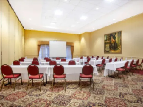 Azure Hotel & Suites, Trademark Collection by Wyndham Hotels in San Bernardino County