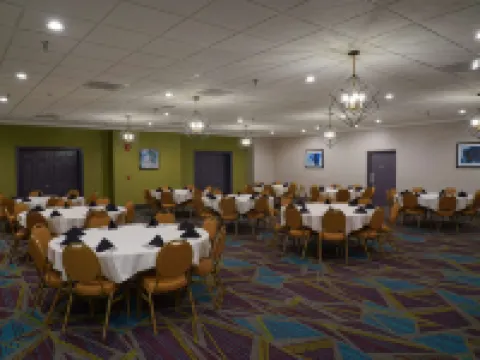 Best Western Plus Morristown Conference Center Hotel Hotels in Hamblen County