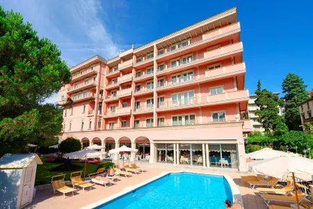 Hotel de La Paix